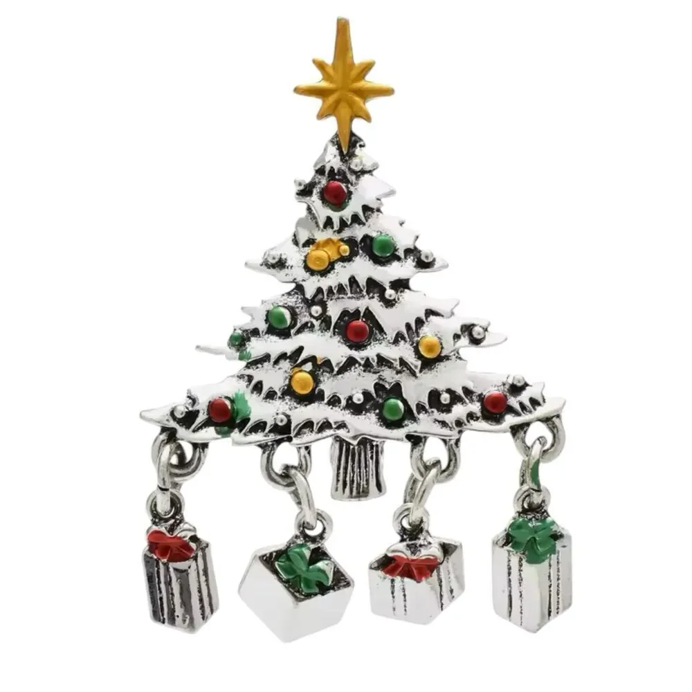 SILVER CHRISTMAS TREE BROOCH WITH PRESENTS UNDERNEATH‎